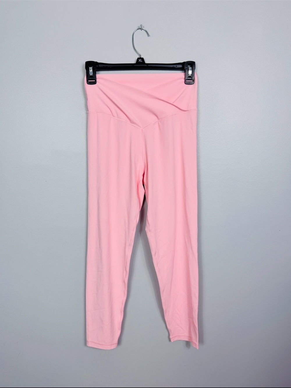 OFFLINE by aerie light pink real me high waist crossover leggings size large